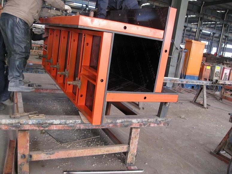 steel-frame plywood square column formwork