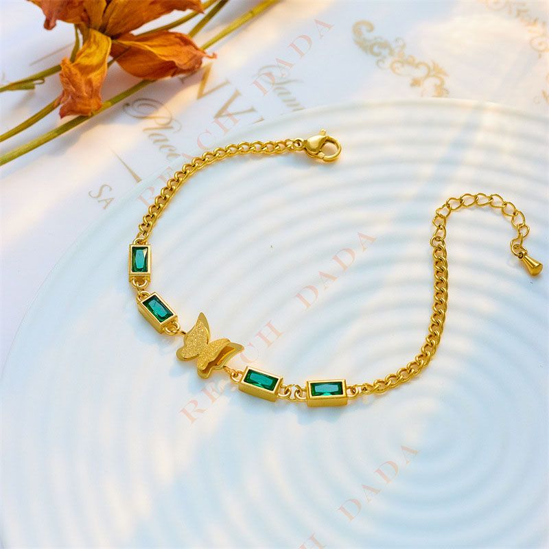 DaDa Hot selling retro temperament, fashionable and simple, green diamond-encrusted square butterfly chain, titanium steel jewelry versatile bracelet