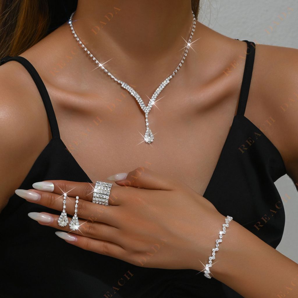 DaDa Fashion simple V-shaped water drop necklace earrings bracelet ring jewelry full of diamonds set of bridal dress accessories