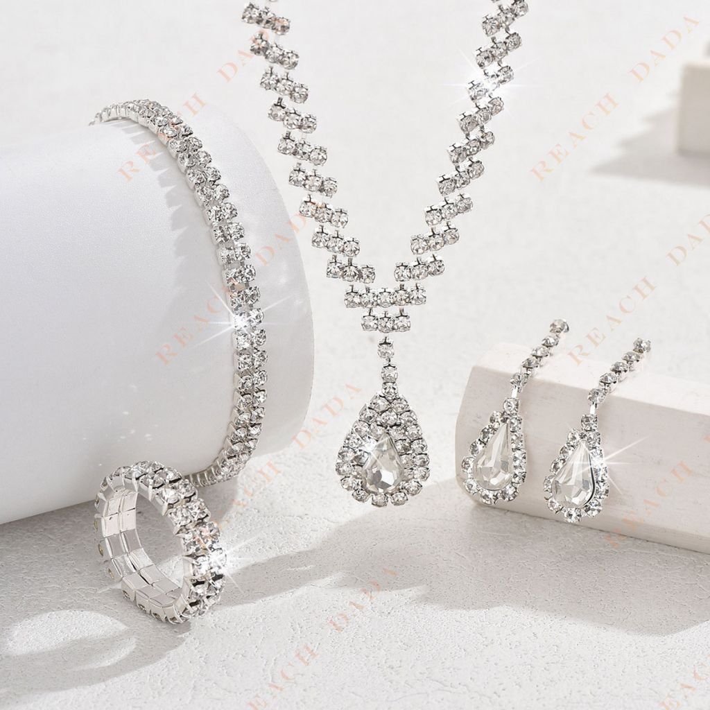 DaDa Fashion Necklace Earrings Bracelet Set Bridal Ring New Four Piece Set Fashion Full Diamond Jewelry