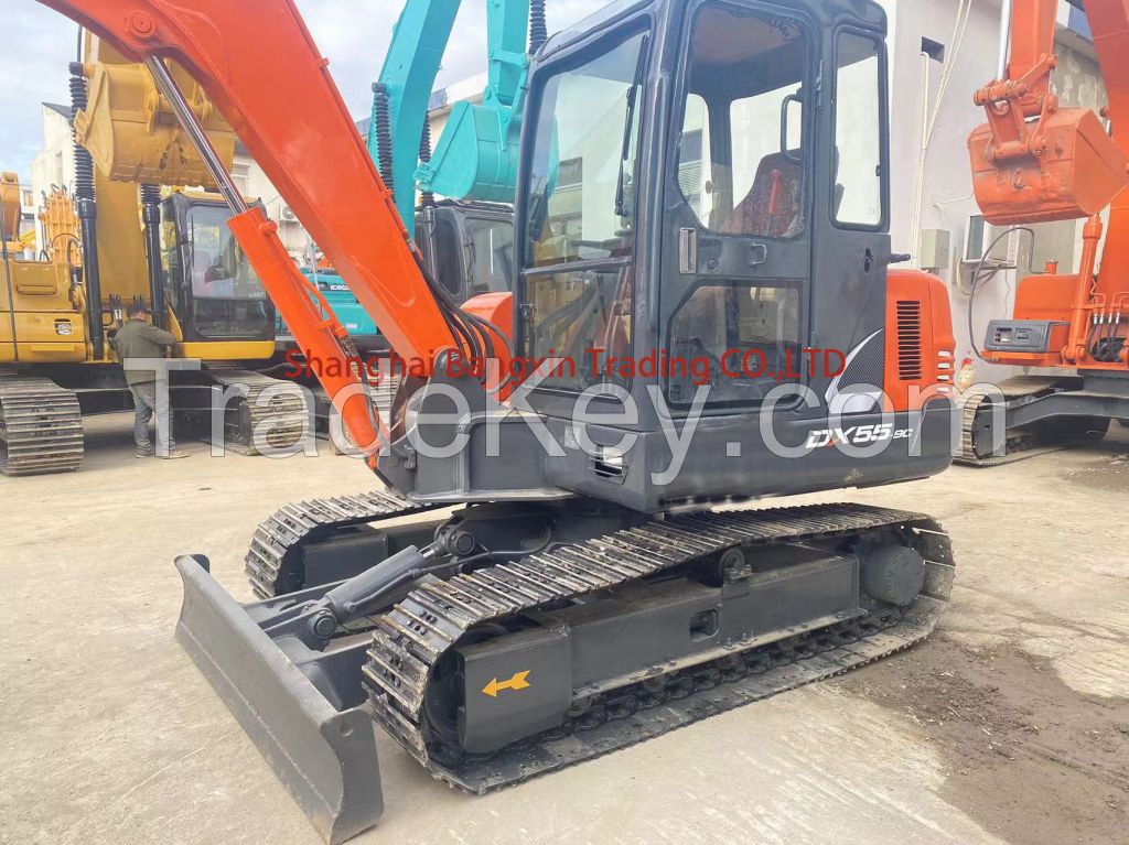 used doosan dh55 excavator in stock for sale