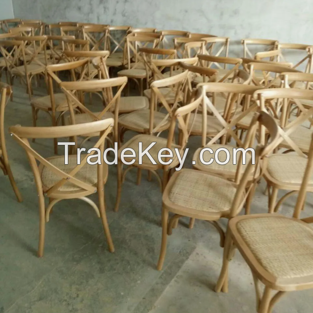 Industrial Metal Chair Metal Frame Stacking Chairs Stackable Cross Back Wood Chair for Restaurant