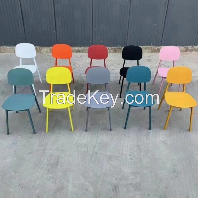 Wholesale Custom Modern Hotel Restaurant Dining Chairs Optional Colorful Plastic Dining Chairs