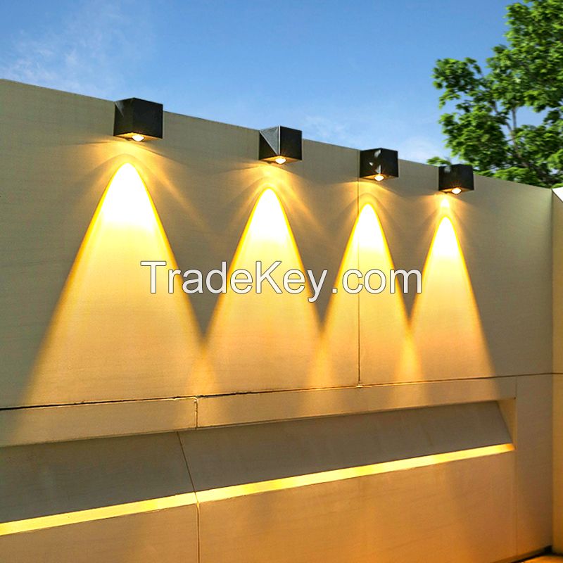 Solar LED wall light