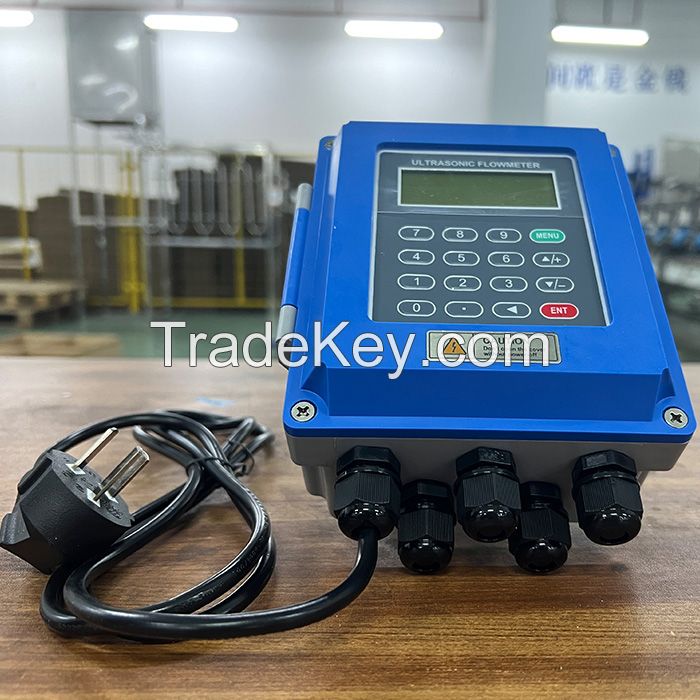 Clamp-on Ultrasonic Flowmeter