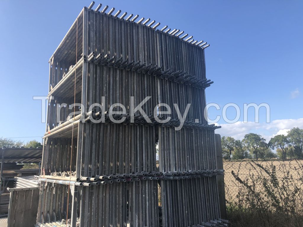 Layher Speedy Scaf 1000sqm used Scaffolding