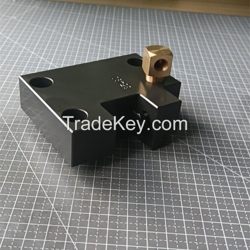 External Turning Tool Holder 35490 Left Cutter  CNC Lathe Turret CNC Turning Machine Turret , Tool Post,for MAZAK QT100