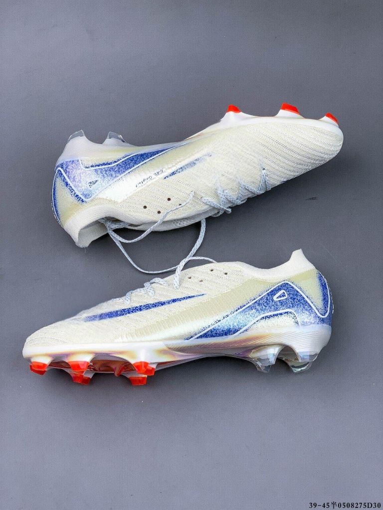 Promotional men's football boots non-slip daily sports shoes fashion soccer shoes training shoes