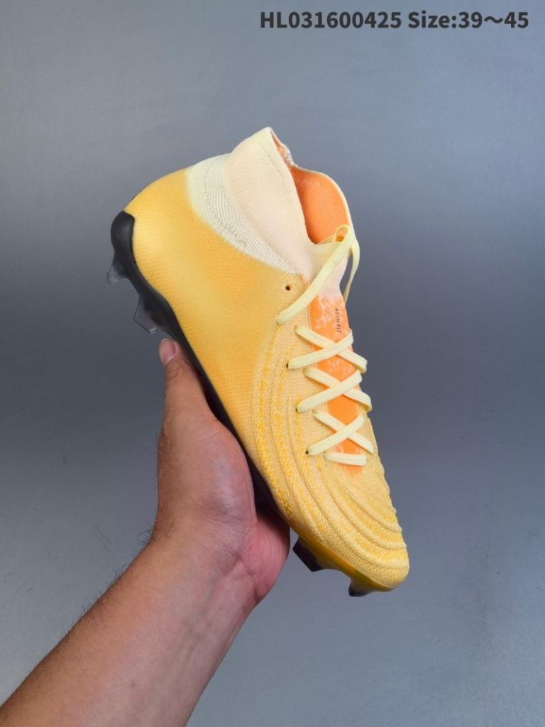 Professional Men Sport spike Soccer Shoes Football Turf Shoes Indoor Lawn Training Low-cut Football Shoes