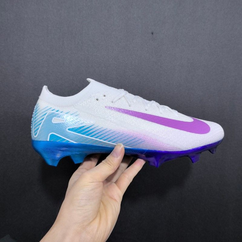 Men's Soccer Boots Sport Outdoor Turf Football Sneakers Professional Soccer Cleat Soccer Shoes Custom