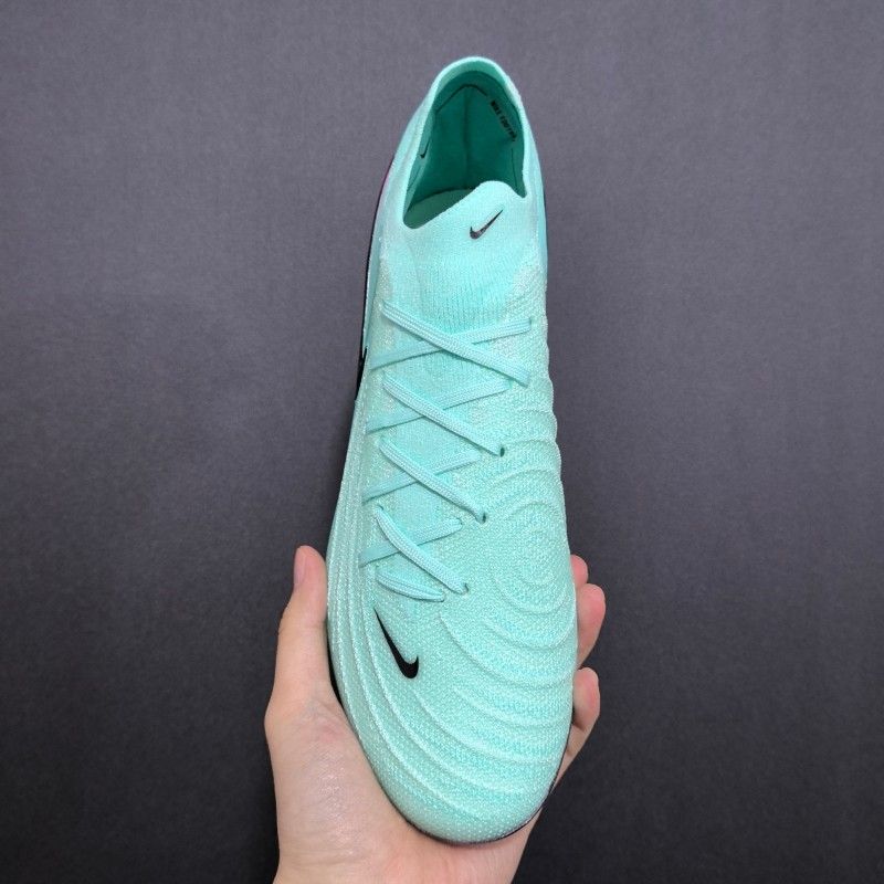 Customize Professional Football Boots Shoes Wholesale High Quality Cheap Price Outdoor Soccer Boots Sneakers nike shoes supplier