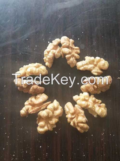 walnut kernels