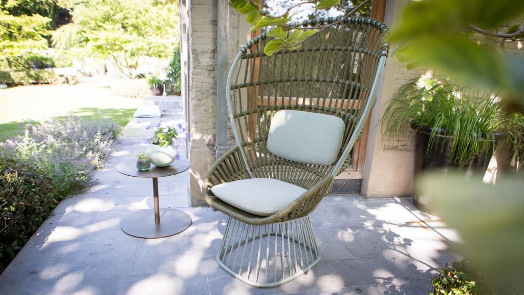 Modern Casual Metal Rattan Sofa Small Coffee Table for Outdoor Dining Gym Courtyard Balcony Hotel-Garden Sets for Open-Air Space