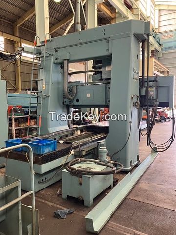 OKUMA Double Column Vertical boring milling machine