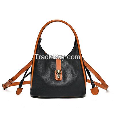 Women's Leather Hobo Handbag | Crossbody with Chain Strap