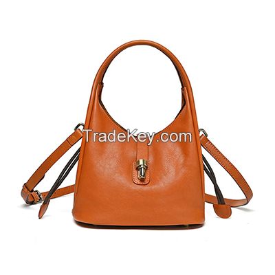 Women's Leather Hobo Handbag | Crossbody with Chain Strap