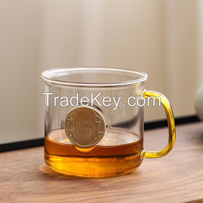 18 oz. Custom Engraved Medallion Glass Mug