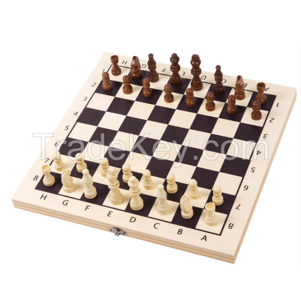 Foldable Wooden Chess Set