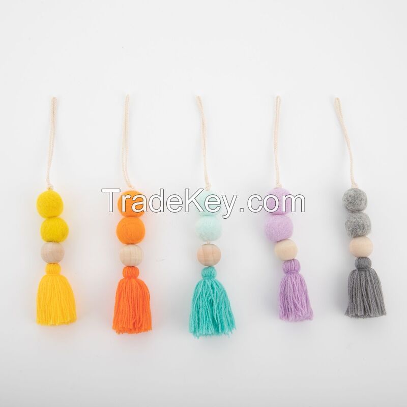 Car Essential Oil Tassel Diffuser With Felt Ball