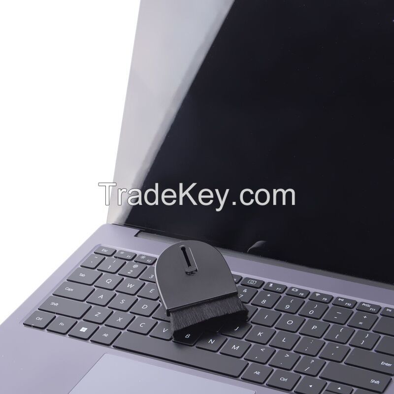Retractable Computer Cleaning Brush