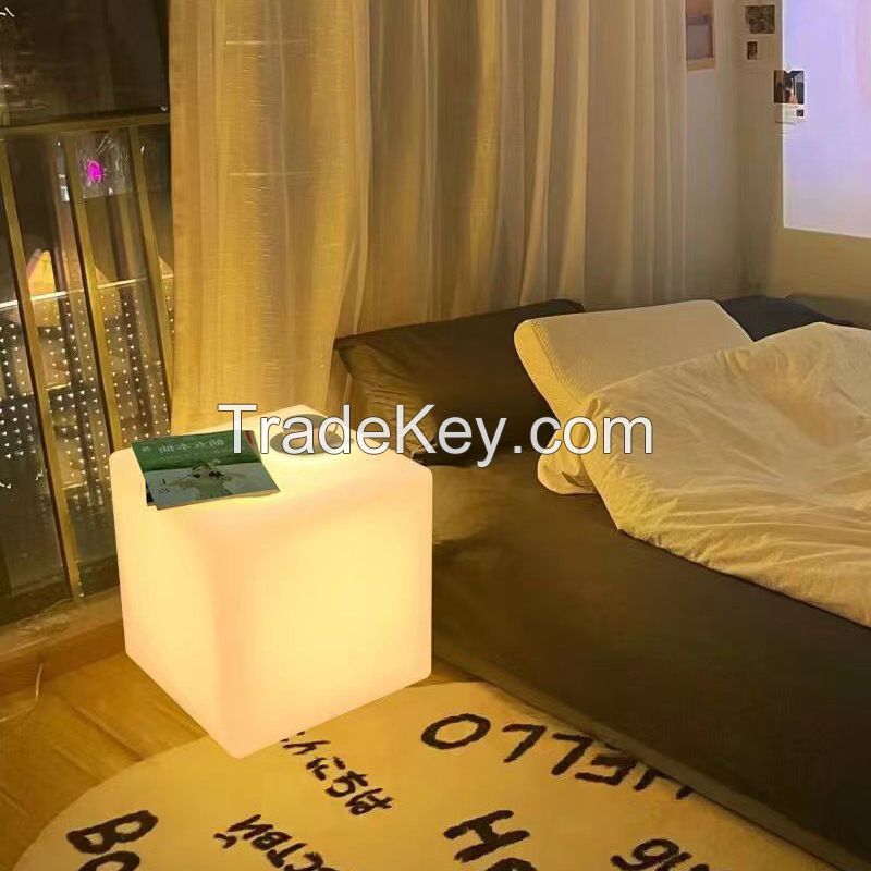 Custom Light Glow Cube