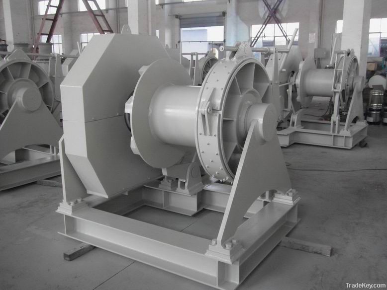 Hydraulic mooring winch