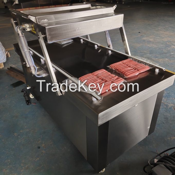 Vacuum packing machine