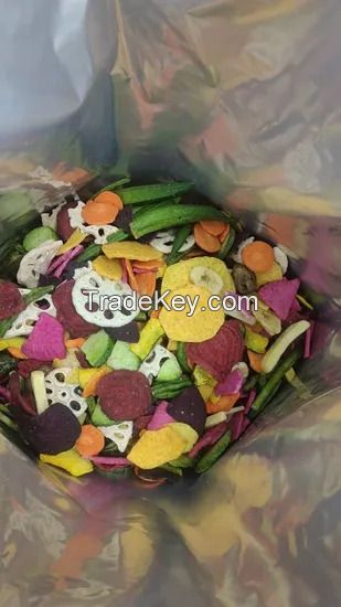 Wholesale Dried Fruit Vacuum Fried Mix Fruit and Vegetable Crisp Healthy Vegetable Snack Vf Fruit Vegetable