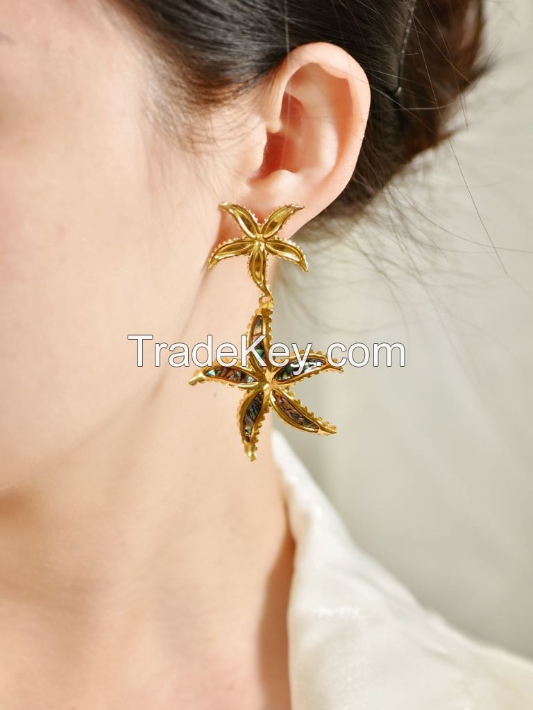 18k earrings