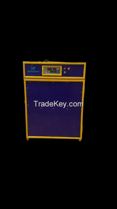 Egg Incubator Machine 