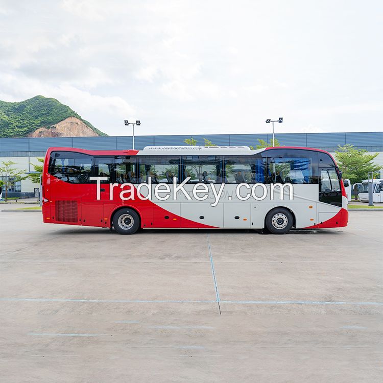 new luxury diesel automatic 12m 65+1 seats euro 3/4/5/6 coach bus passenger bus price for sale