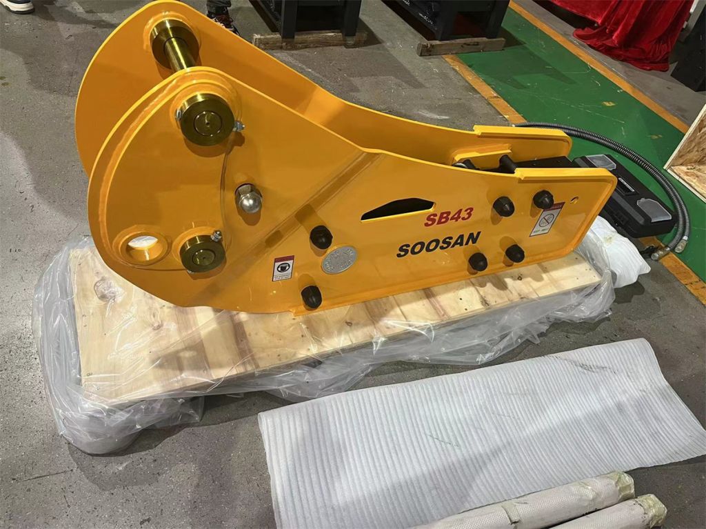 2025 SOOSAN Hydraulic Breakers SB43 Hydraulic Hammers for 6-9 Tons Excavator Good Quality