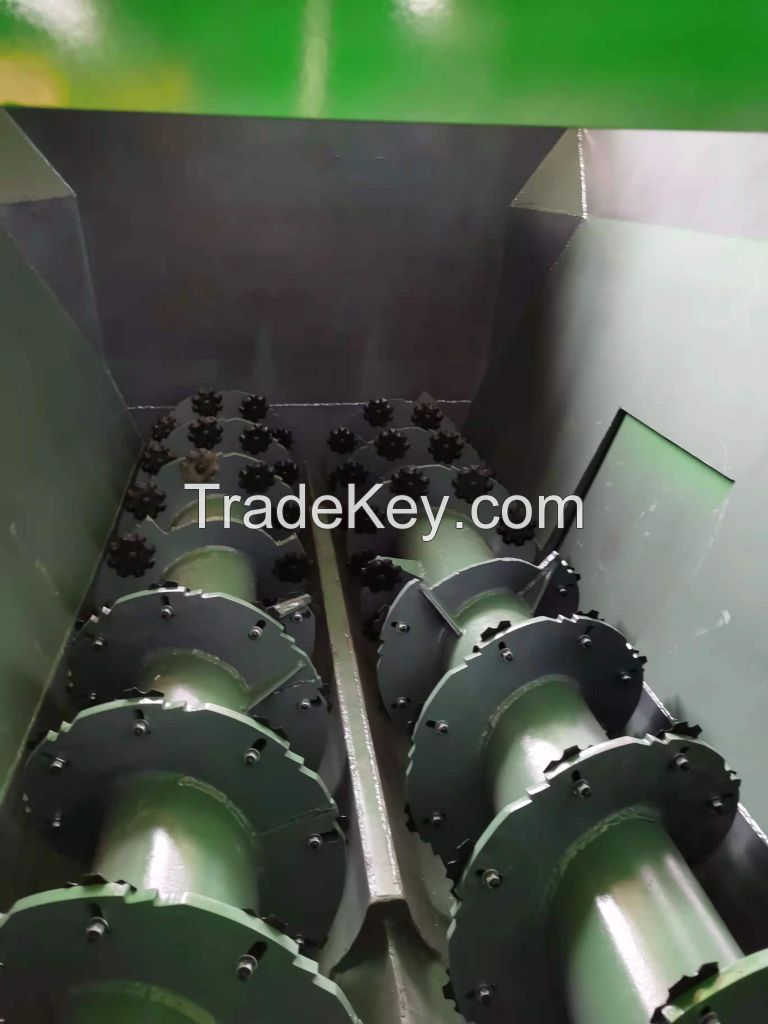 Motor-driven Horizontal Feed Mixer Machine  TMR Feed processing machine Feed Mixer Machine