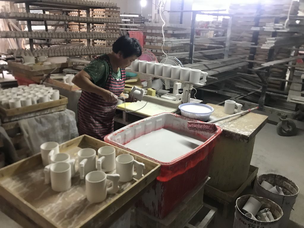 Ceramic tableware inspection (plates, bowls, mugs) test third-party QC inspector final random Quality Control Service in China