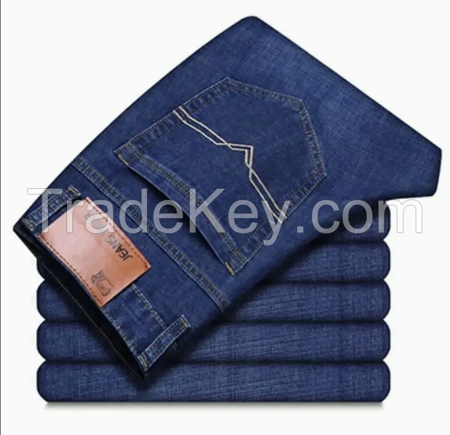 Spring, Summer and Autumn Season New Slim Straight Casual Breathable Menâ�²s Jeans