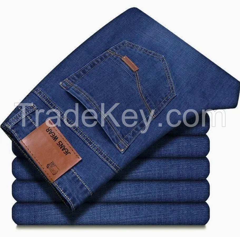 Spring, Summer and Autumn Season New Slim Straight Casual Breathable Menâ�²s Jeans