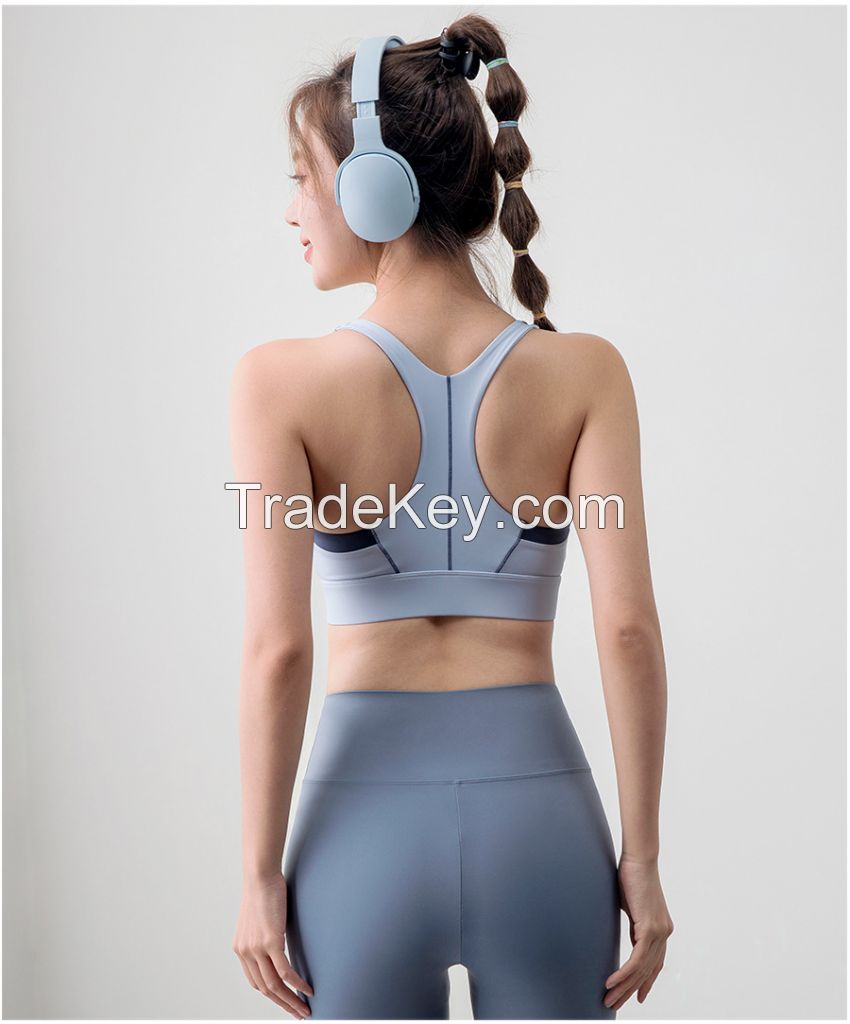 Sports Bra with Seamless Cups, Front Zip, Lift & High-Impact Support, Anti-Shock, Antibacterial Fabric, Yoga Top  WX6083