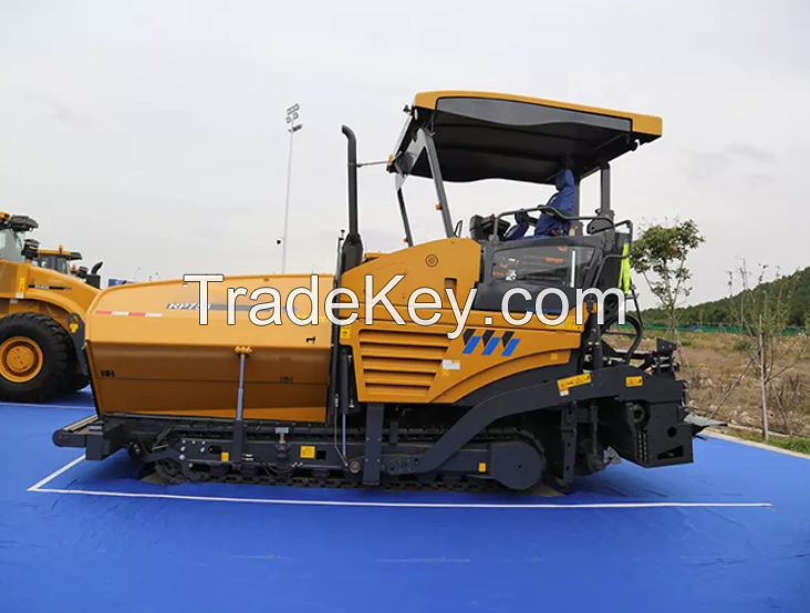 Chinese Supplier Good Quality Asphalt Paver Equipment 6M RP705