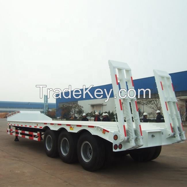 China CIMC 40 ft 3 Axle Low Bed Semi Trailer for Sale in Dubai