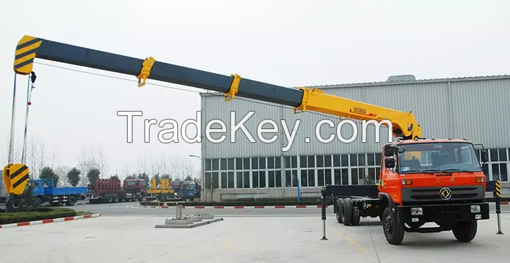 Official Brand XCM-G Truck Mounted Crane SQS100-4 4Ton Telescoping Boom for Sale