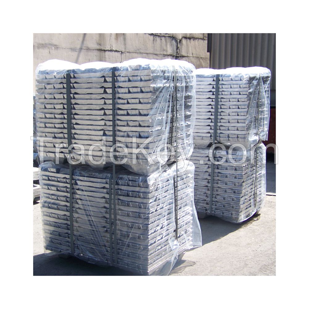 Aluminum ingot for manufacturing use