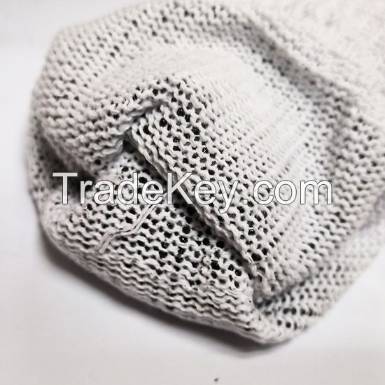 Bleach cotton/polyester string knit.Black pvc dots both sides.DDsafety 77+countries low-cost manufacturer gloves.CE/ISO standards work gloves