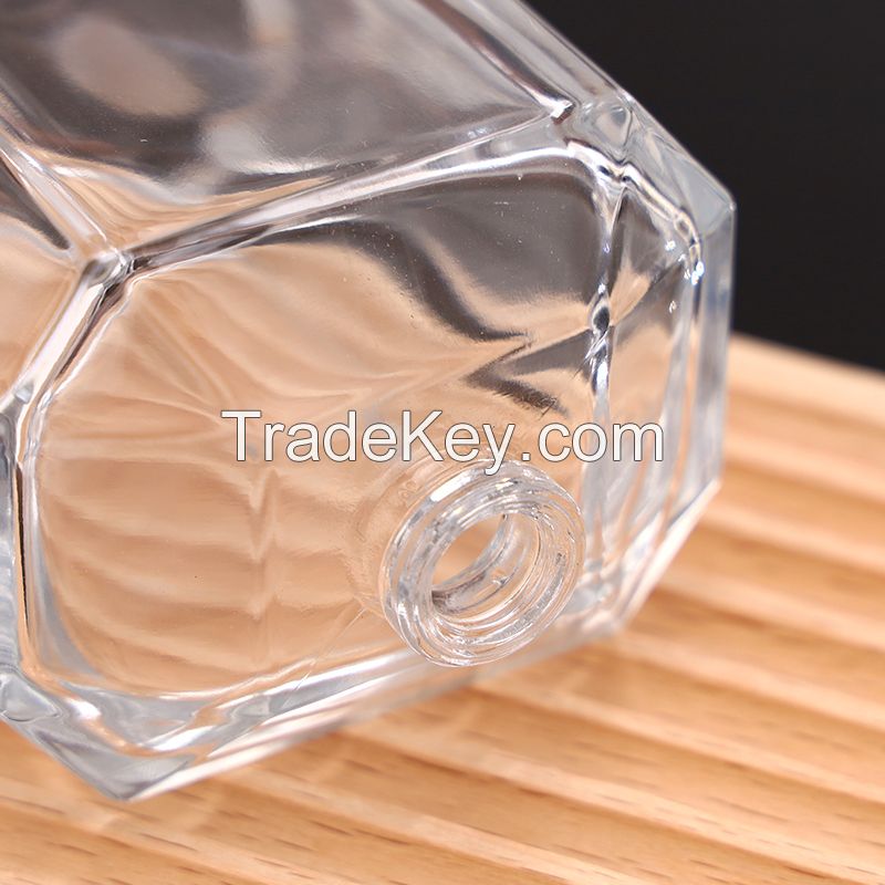 High grade perfume sub bottled glass bottle buckle continuous spray bottle cosmetics portable large capacity bare bottle essential oil