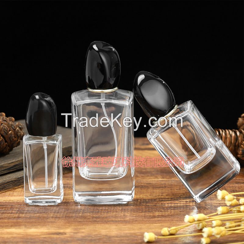 Source Factory High grade Exquisite Cosmetics Packaging Crystal Glass Transparent Square perfume Sub packaging Buckle Bare Bottle Continuous spray