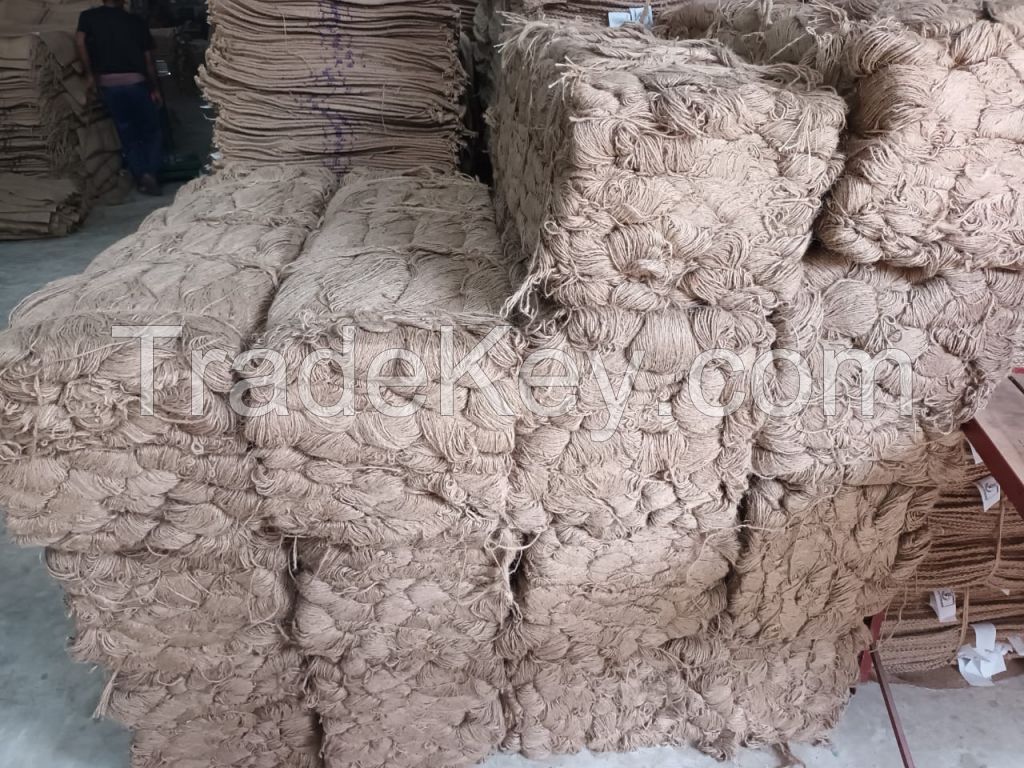 Jute Bags, Jute Sacking Bags, Food Grade jute Bag, Jute Twine, Jute Yarn