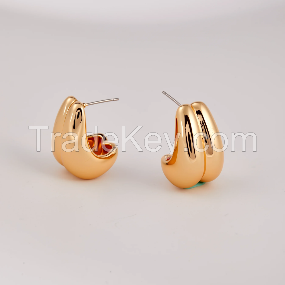 post earrings