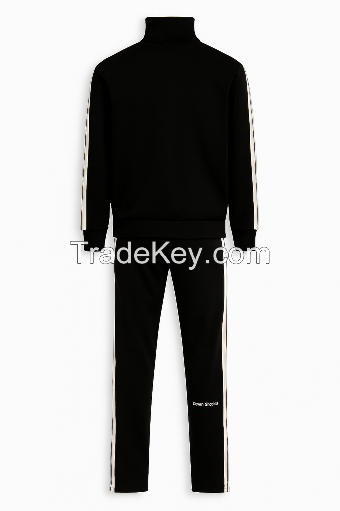 Street Style Latest OEM Private Label Tracksuit Factory Custom Team Uniforms Lightweight Quick Dry Fabric