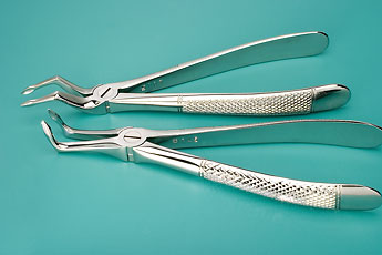 Extracting Forceps