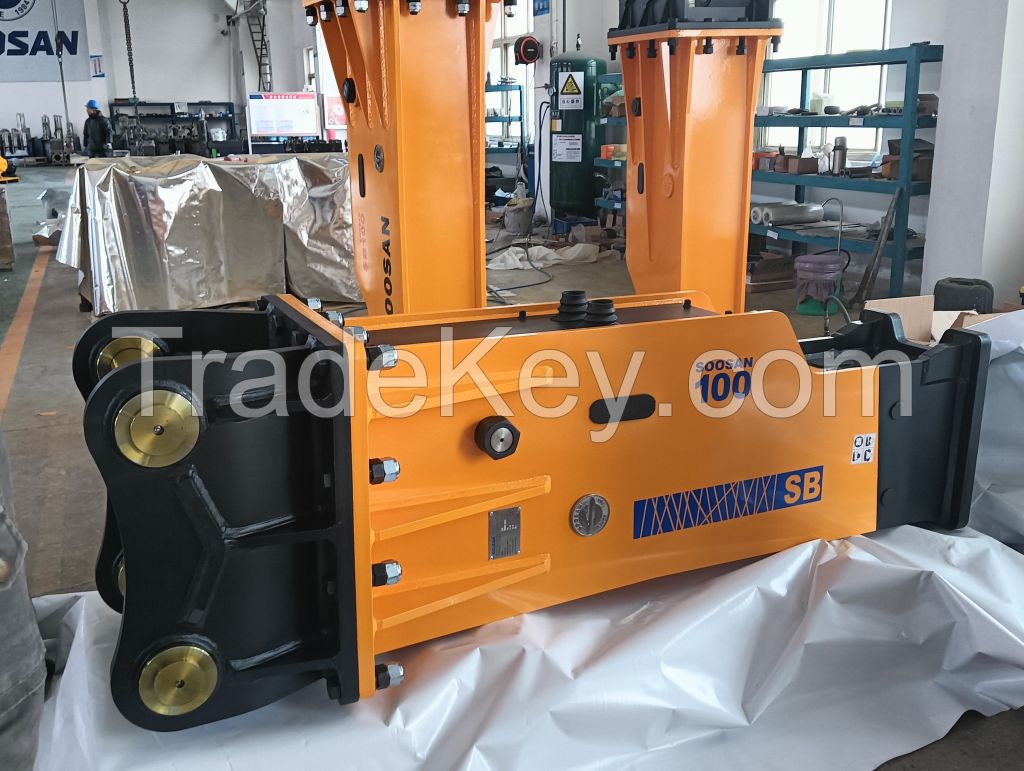 SOOSAN HYDRAULIC BREAKER SB100 BOX TYPE SILENCE and POWER DEMOLITION STEEL CUTTER CONCRETE BREAKER