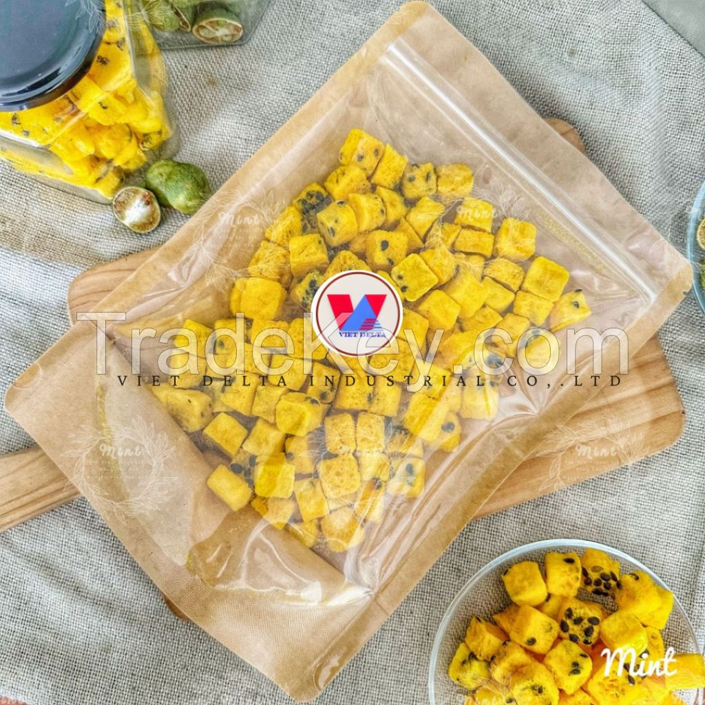 SUBLIMATION DRIED PASSIONFRUIT CHUNKS / GMO FREE / IDEAL FOR PREMIUM SMOOTHIES CEREALS AND NATURAL INGREDIENT BRANDS